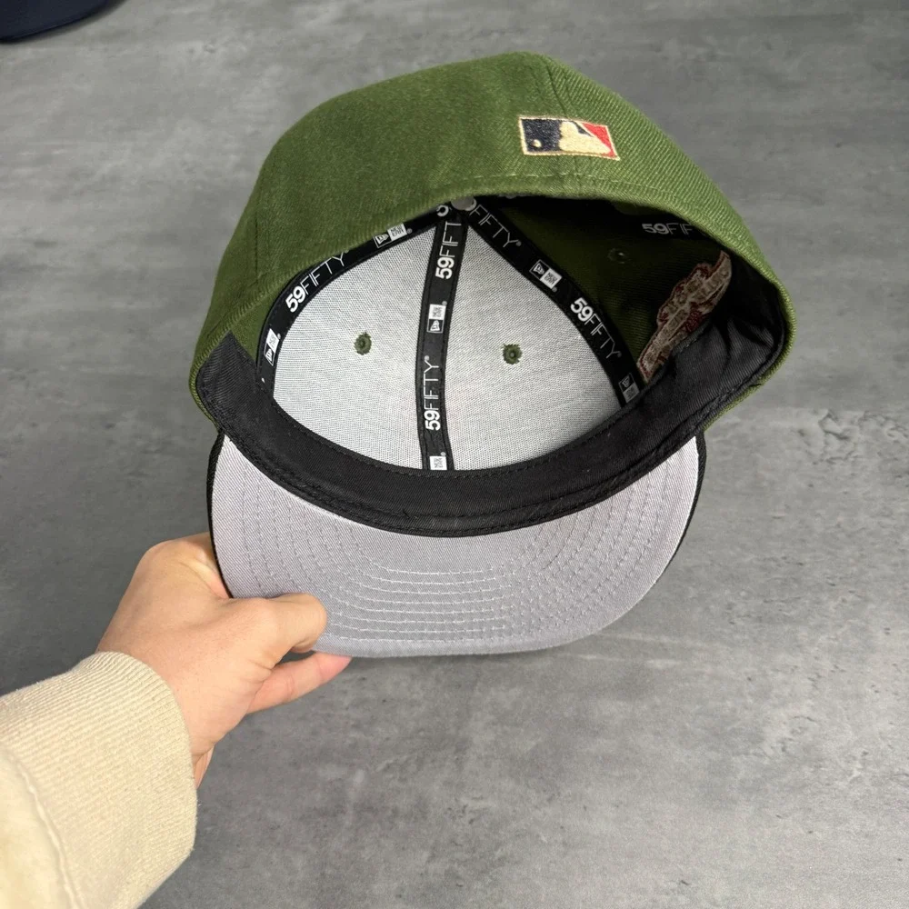 Hat Club New Era Boston Red Sox Fitted 6 7/8 Olive Green 1903 World Series Patch